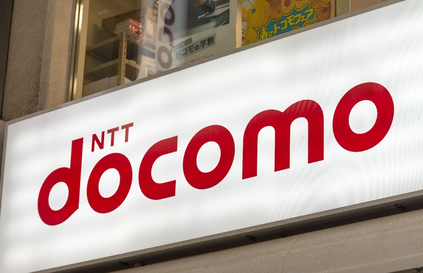 docomo_78120191_s.jpg